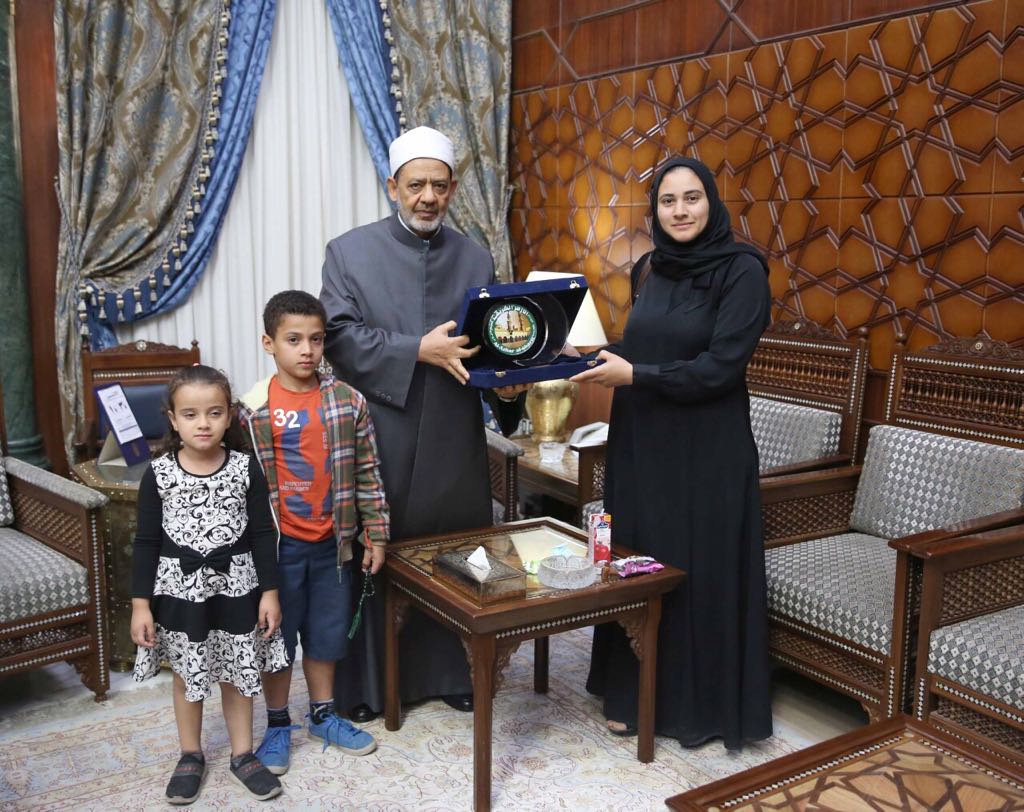 استقبال أسرة الشهيد البطل "أحمد منسي"