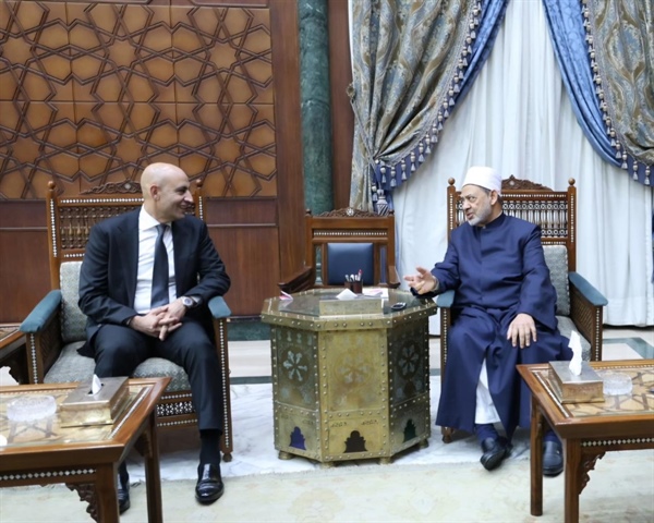 شيخ الأزهر ووزير التربية والتعليم يؤكدان ضرورة غرس القيم الدينية والأخلاقية من خلال المدرسة والمناهج التعليمية