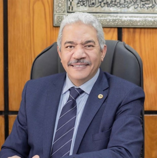 شيخ الأزهر يصدر قرارًا بتكليف الأستاذ الدكتور محمود صديق للقيام بعمل رئيس جامعة الأزهر